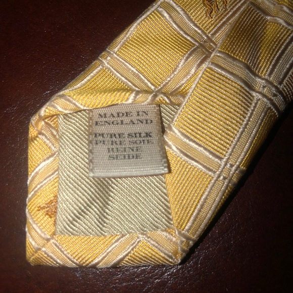 Vintage Burberry Necktie - Picture 3 of 3